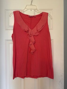 New York & Company Stretch Sleeveless Top, coral color, size large